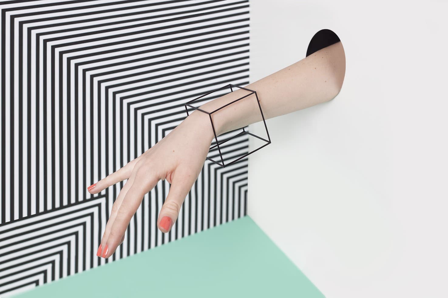 乌拉圭的设计饰品 Hómini – 极简线条设计风格