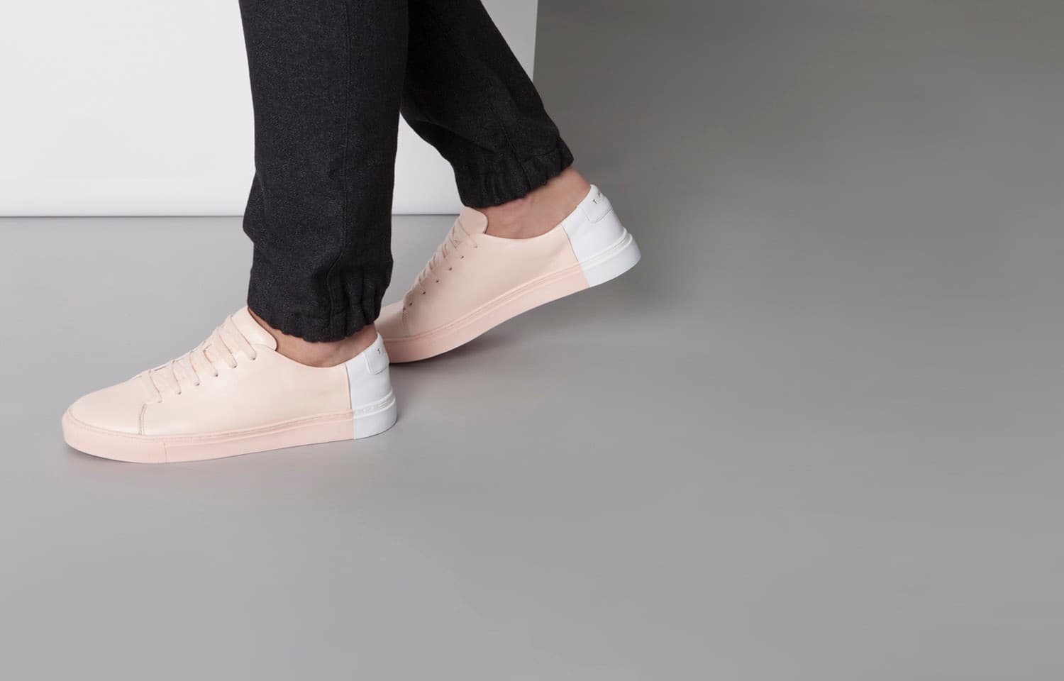 THEY：极简设计风格的鞋履