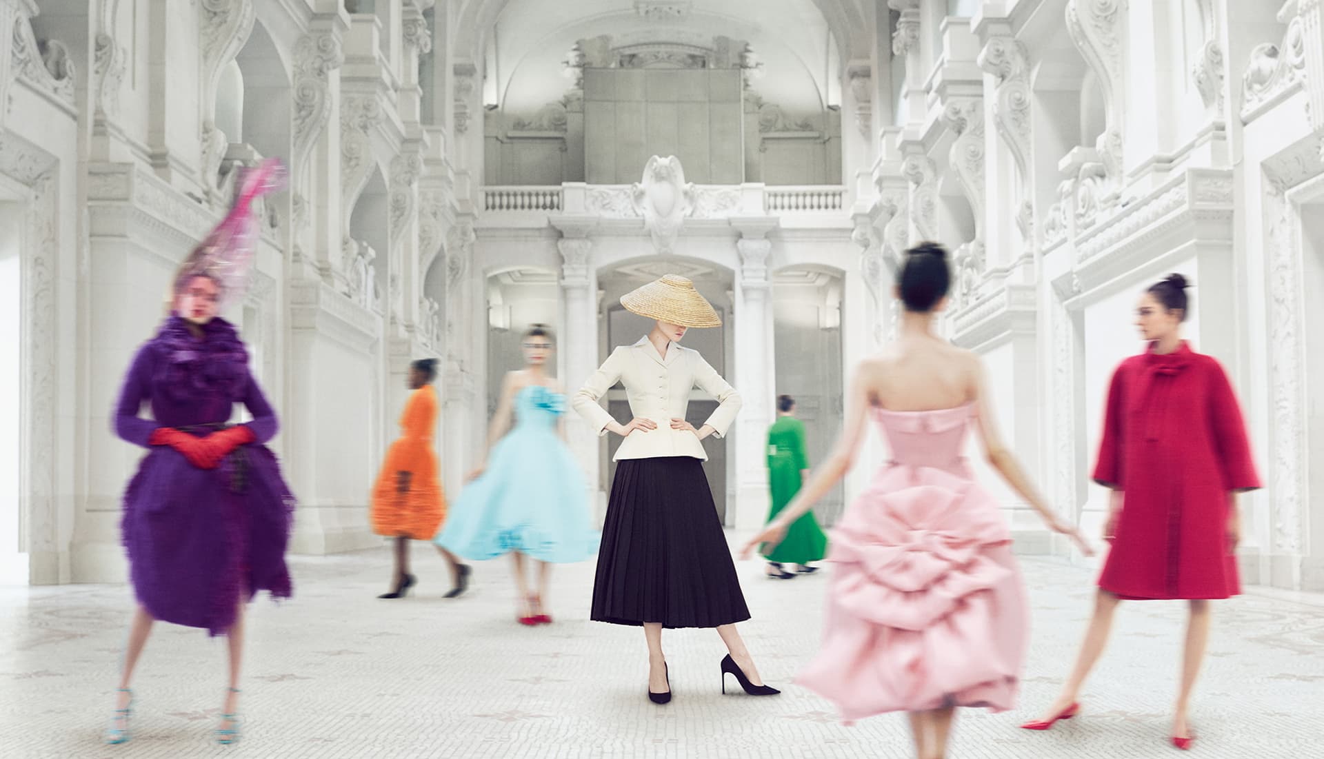 《Christian Dior，梦之时装设计师》展览 | YF时尚解析