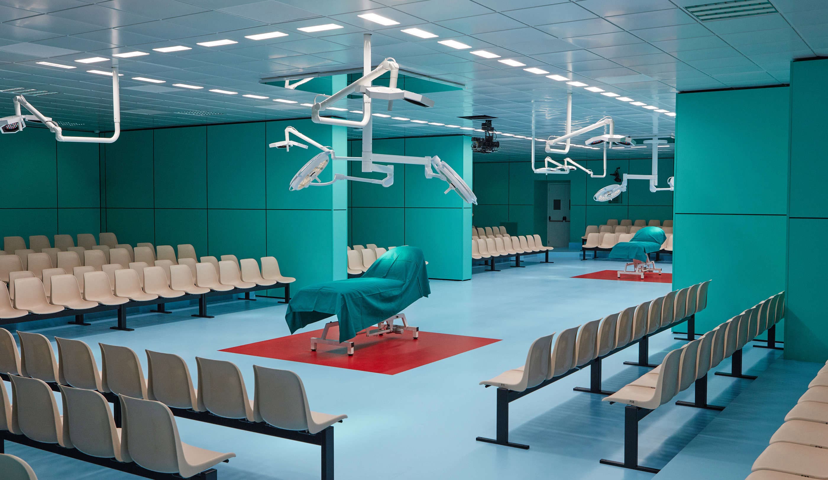 GUCCI 的时尚版“手术室”