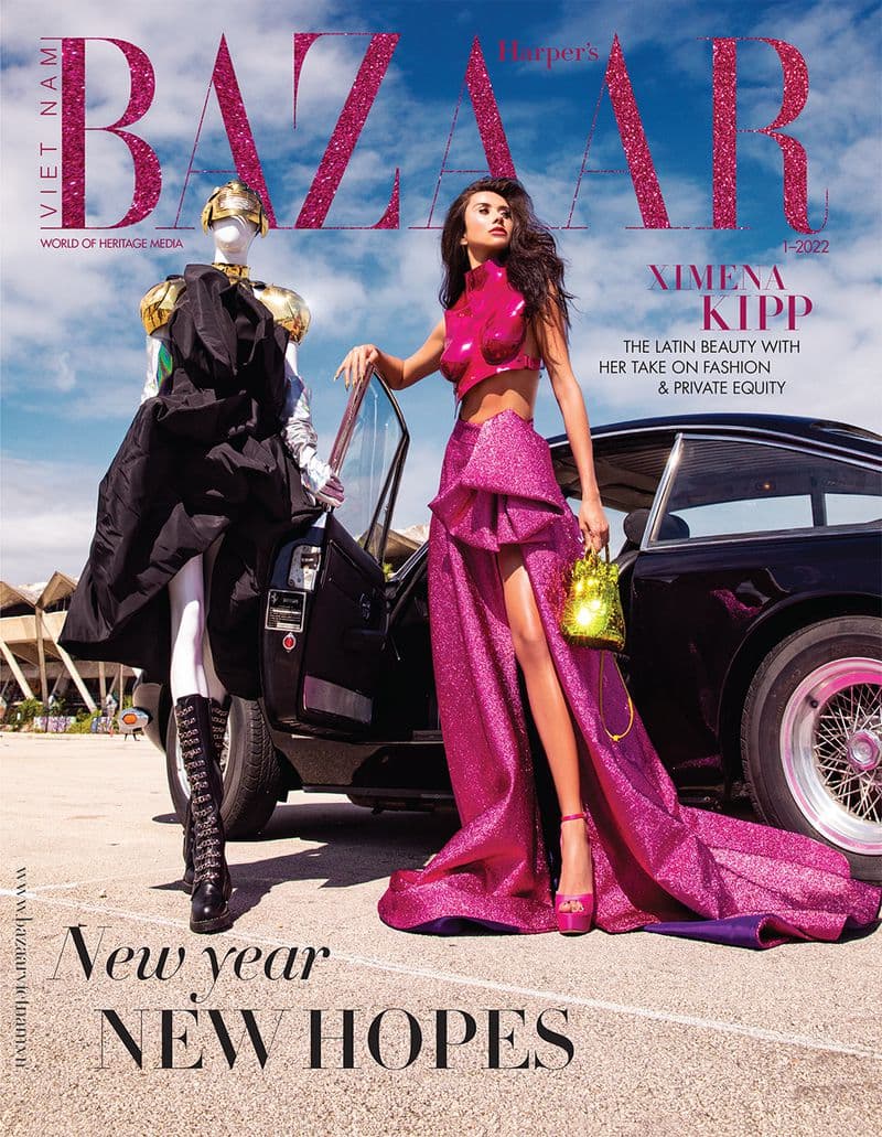 Harper’s Bazaar Vietnam January 2022 时尚杂志封面，摄影师作品展示