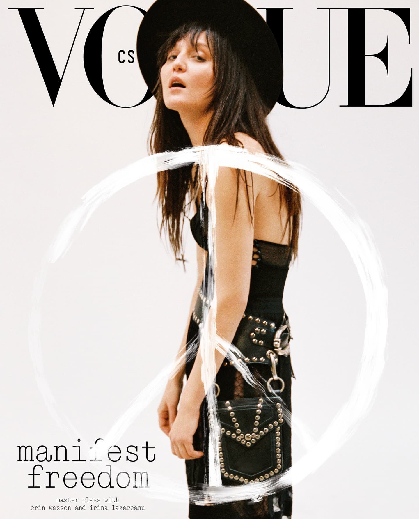 Vogue Czechoslovakia April 2022 时尚杂志封面，摄影师作品展示