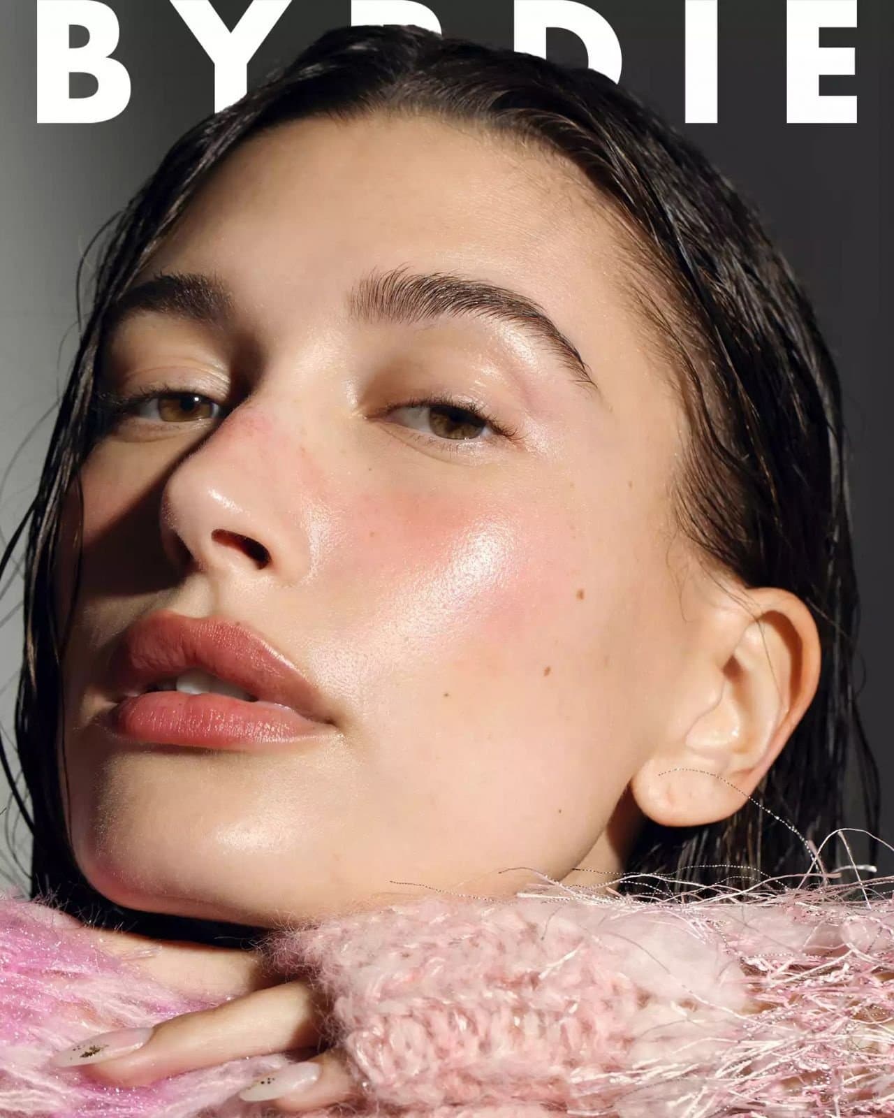Hailey Bieber for Byrdie – June 2022 时尚杂志封面，摄影师作品展示