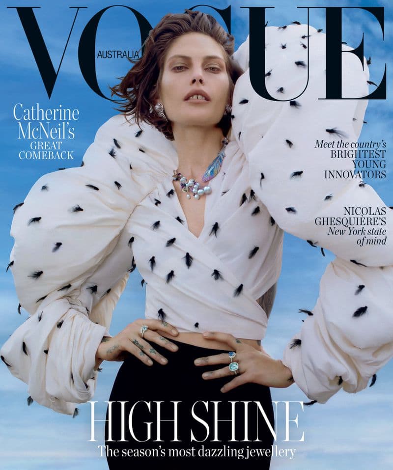Vogue Australia November 2022 时尚杂志封面，摄影师作品展示