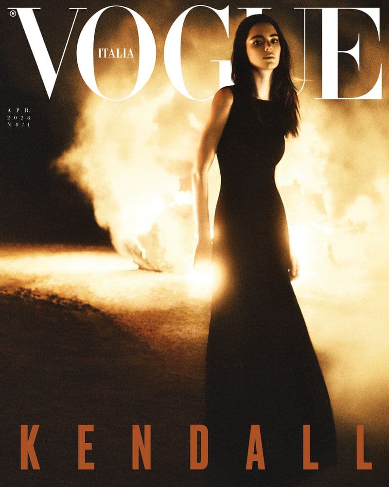 Vogue Italia April 2023 时尚杂志封面，摄影师作品展示