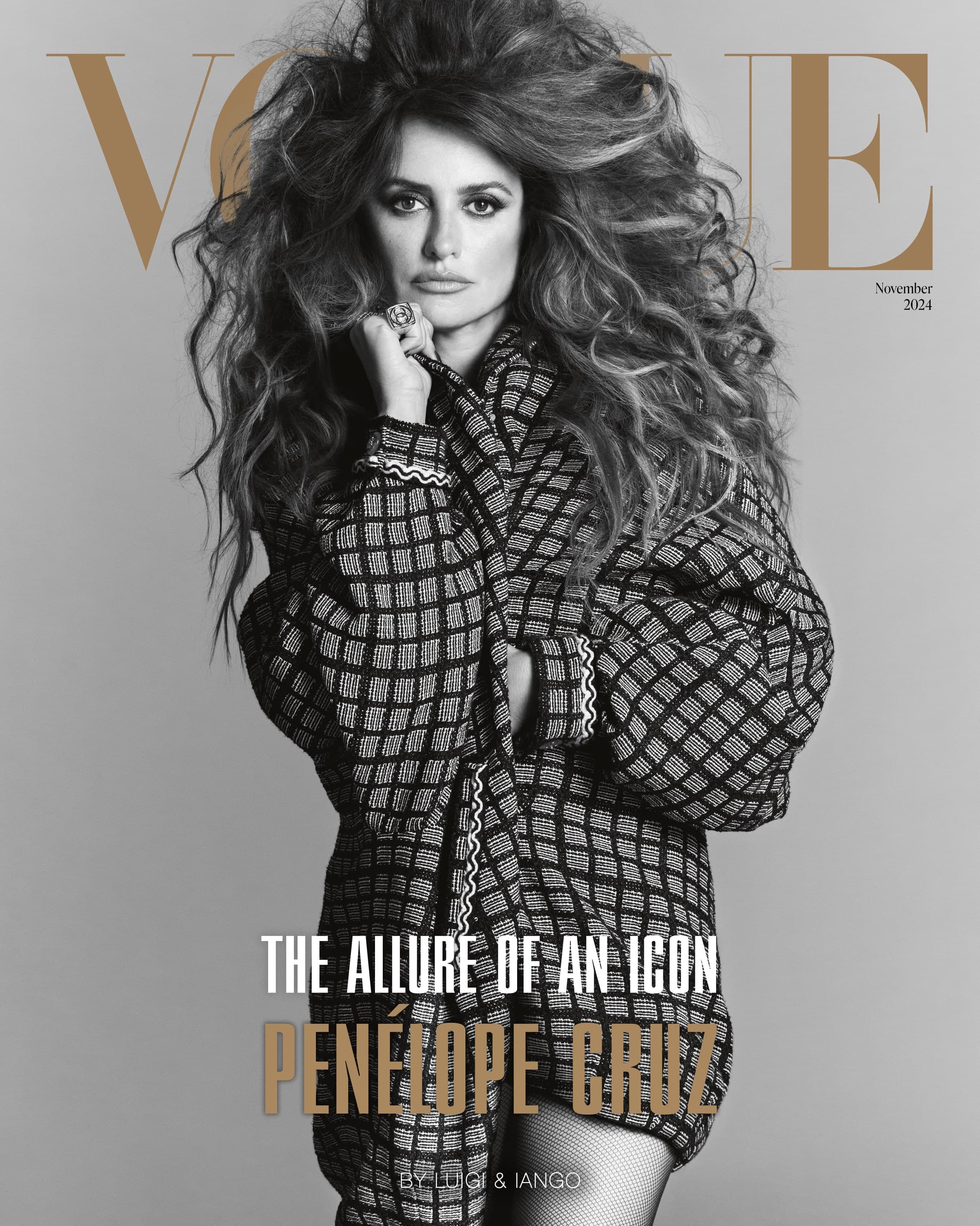 Vogue Hongkong November 2024 : Penélope Cruz