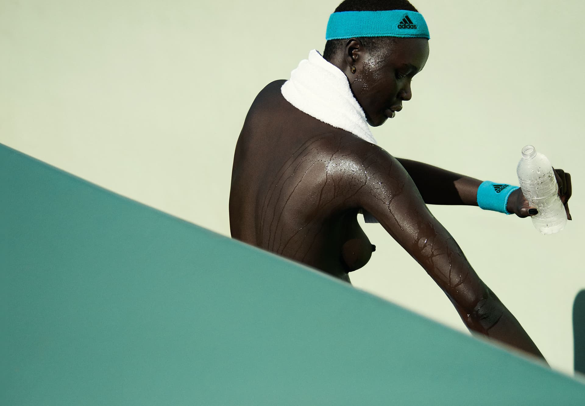 ataui-deng-by-julia-noni-for-fat-man-magazine-spring-summer-2014-4