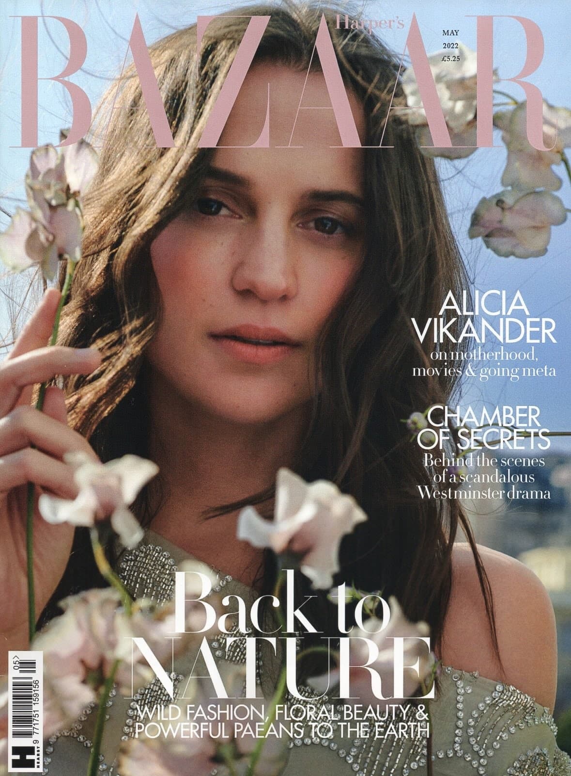 Alicia Vikander for Harper’s Bazaar UK – May 2022 时尚杂志封面,摄影师作品展示