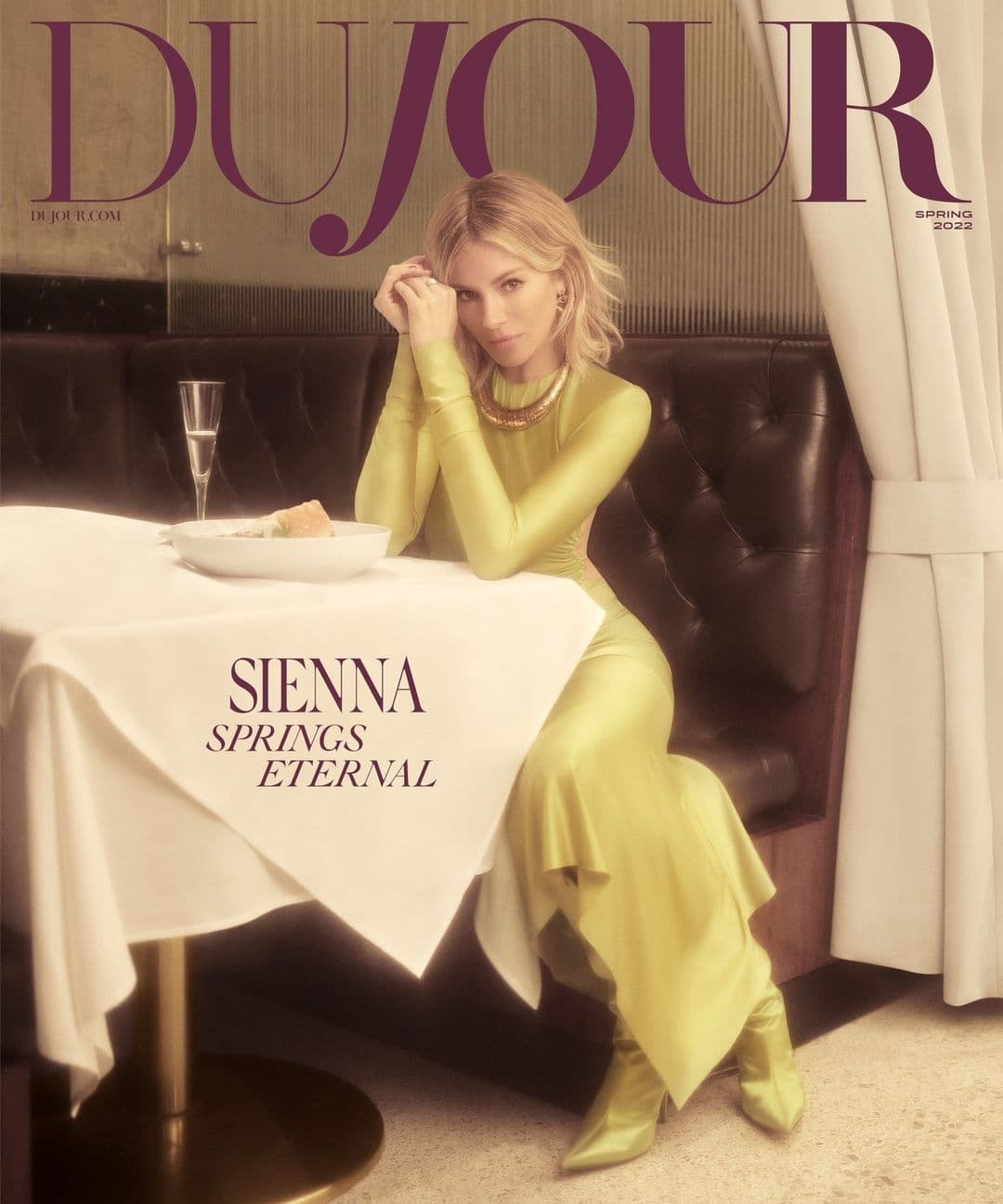 Sienna Miller for DuJour Magazine – Spring 2022 时尚杂志封面,摄影师作品展示