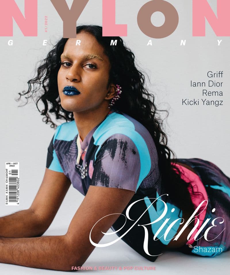Nylon Germany S/S 2022 Cover by Deniz Alaca 时尚杂志封面,摄影师作品展示