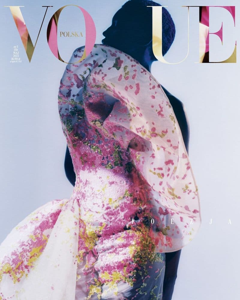 Vogue Polska May 2022 时尚杂志封面,摄影师作品展示