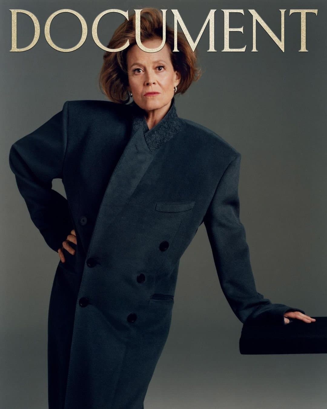 Sigourney Weaver for Document – Summer 2022 时尚杂志封面,摄影师作品展示