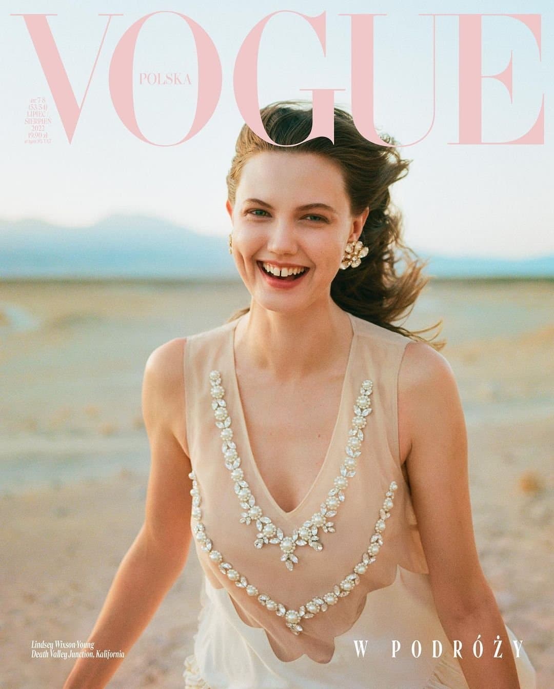 Lindsey Wixson for Vogue Poland – July 2022 时尚杂志封面,摄影师作品展示