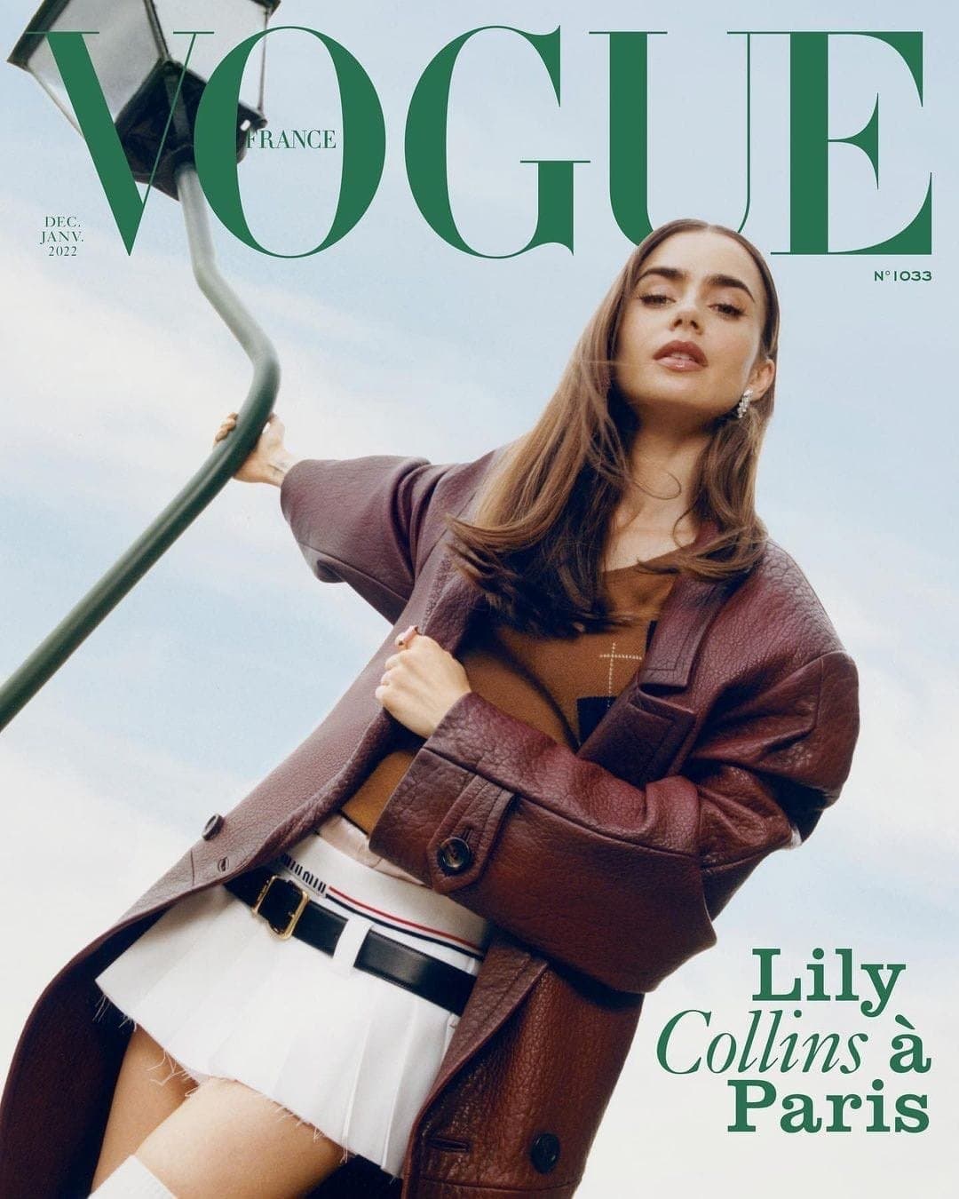 Lily Collins for Vogue France – December 2022/January 2023 时尚杂志封面,摄影师作品展示