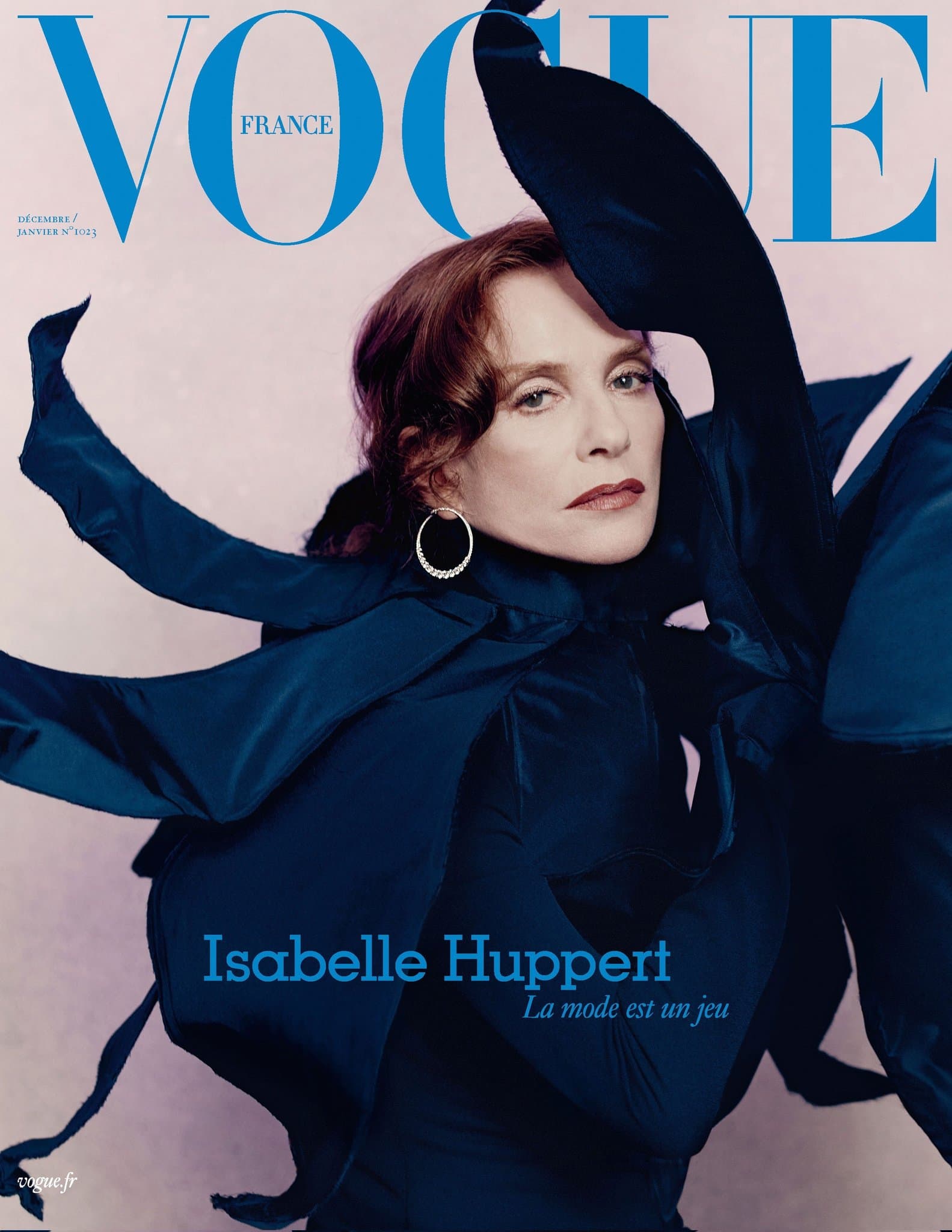 Isabelle Huppert for Vogue France – December 2021 时尚杂志封面,摄影师作品展示
