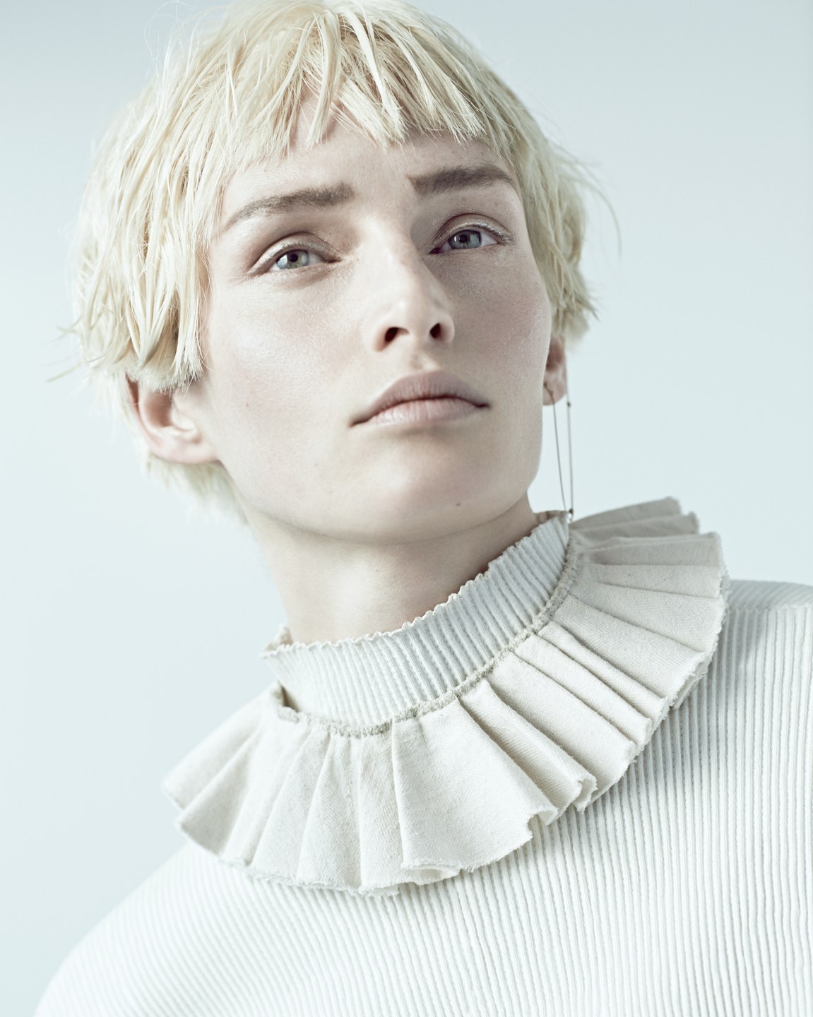 vivien-solari-by-scott-trindle-for-twin-magazine-10-spring-summer-2014-6