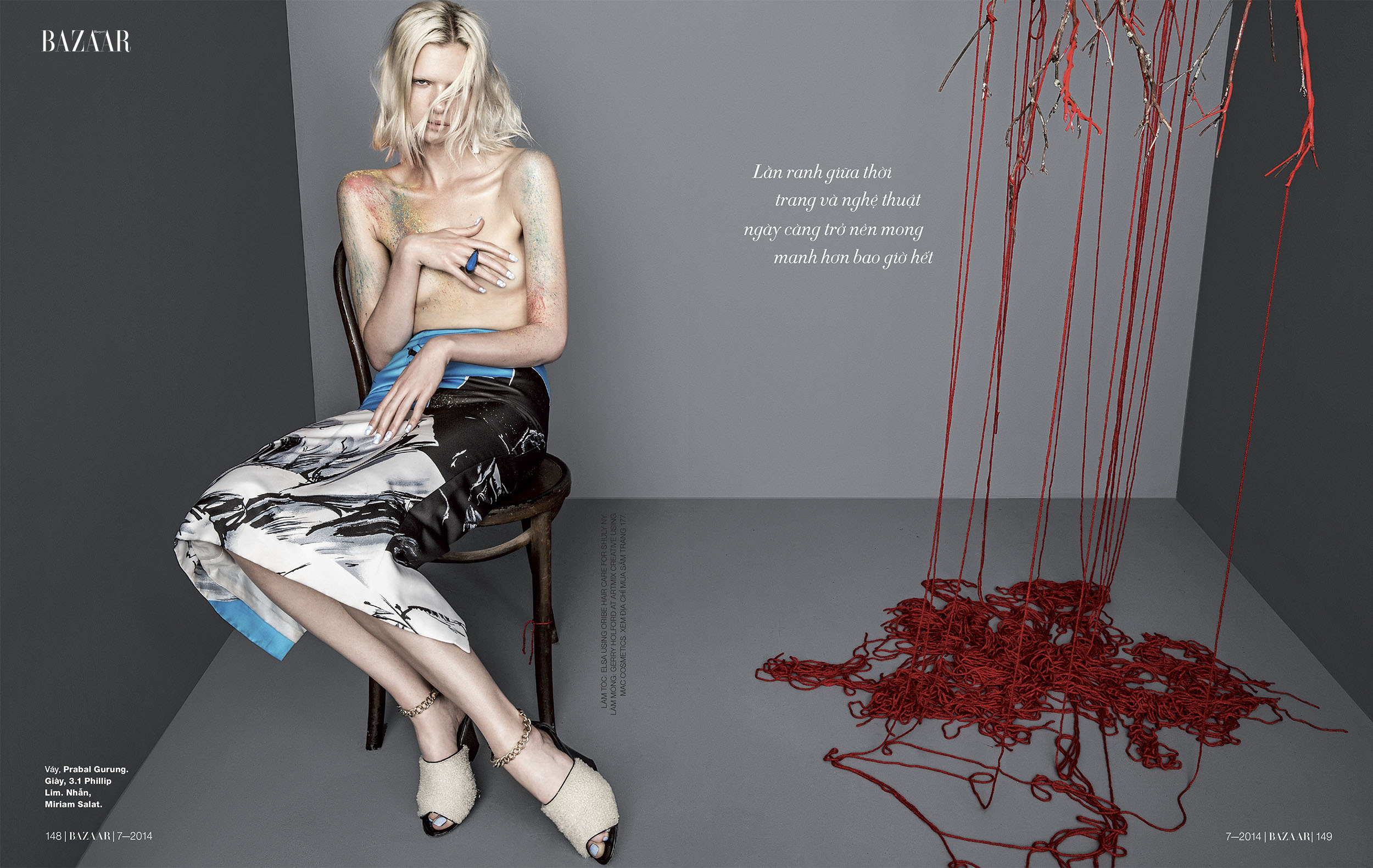 alyona-subbotina-by-an-le-for-harpers-bazaar-vietnam-july-2014-4