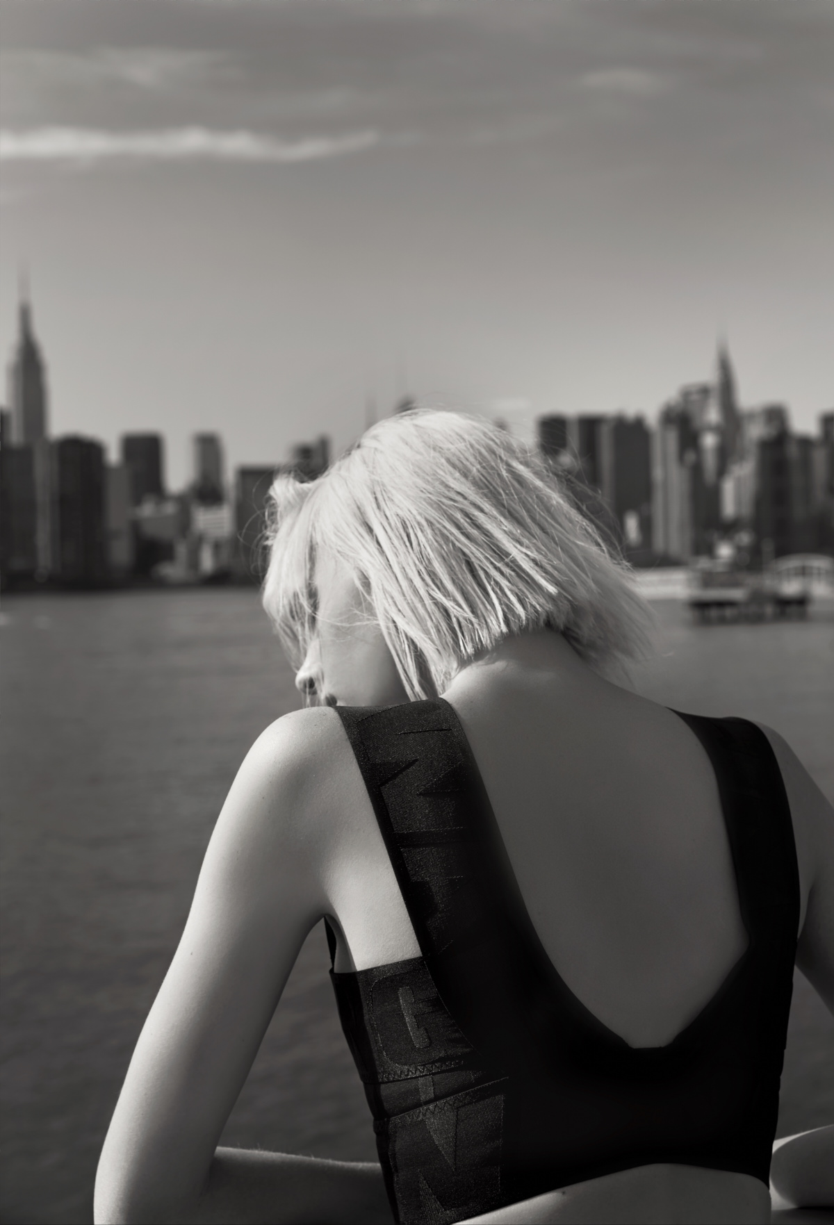 alyona-subbotina-by-sevda-albers-for-lofficiel-mexico-november-2014-2