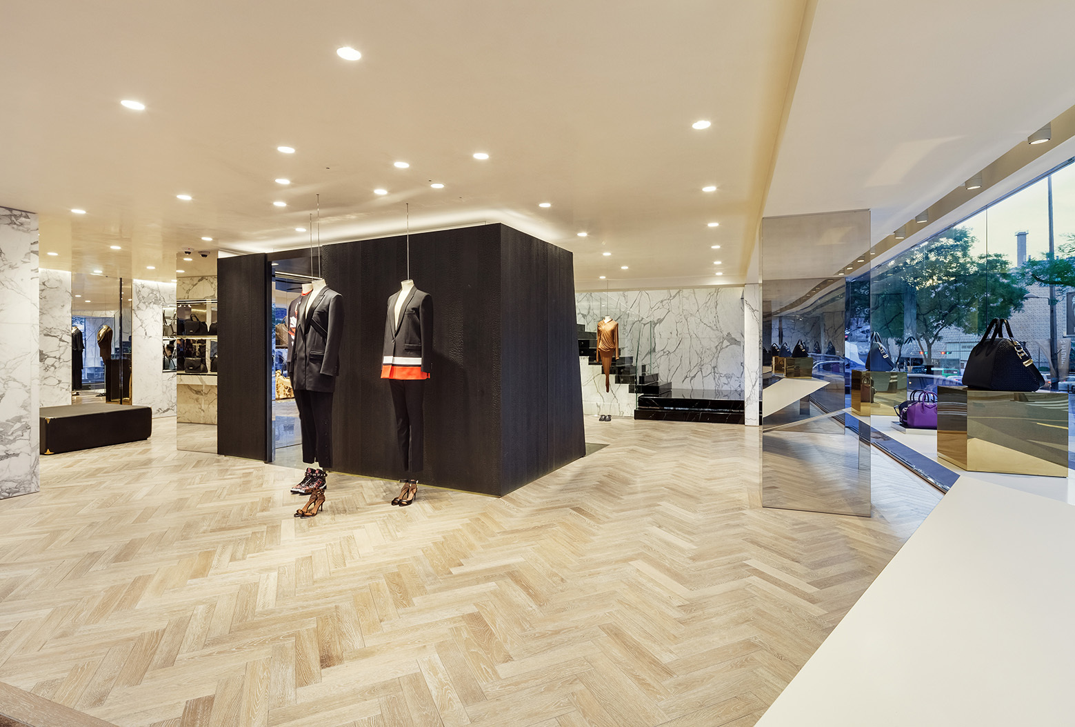 givenchy-flagship-store-in-seoul-piuarch-01