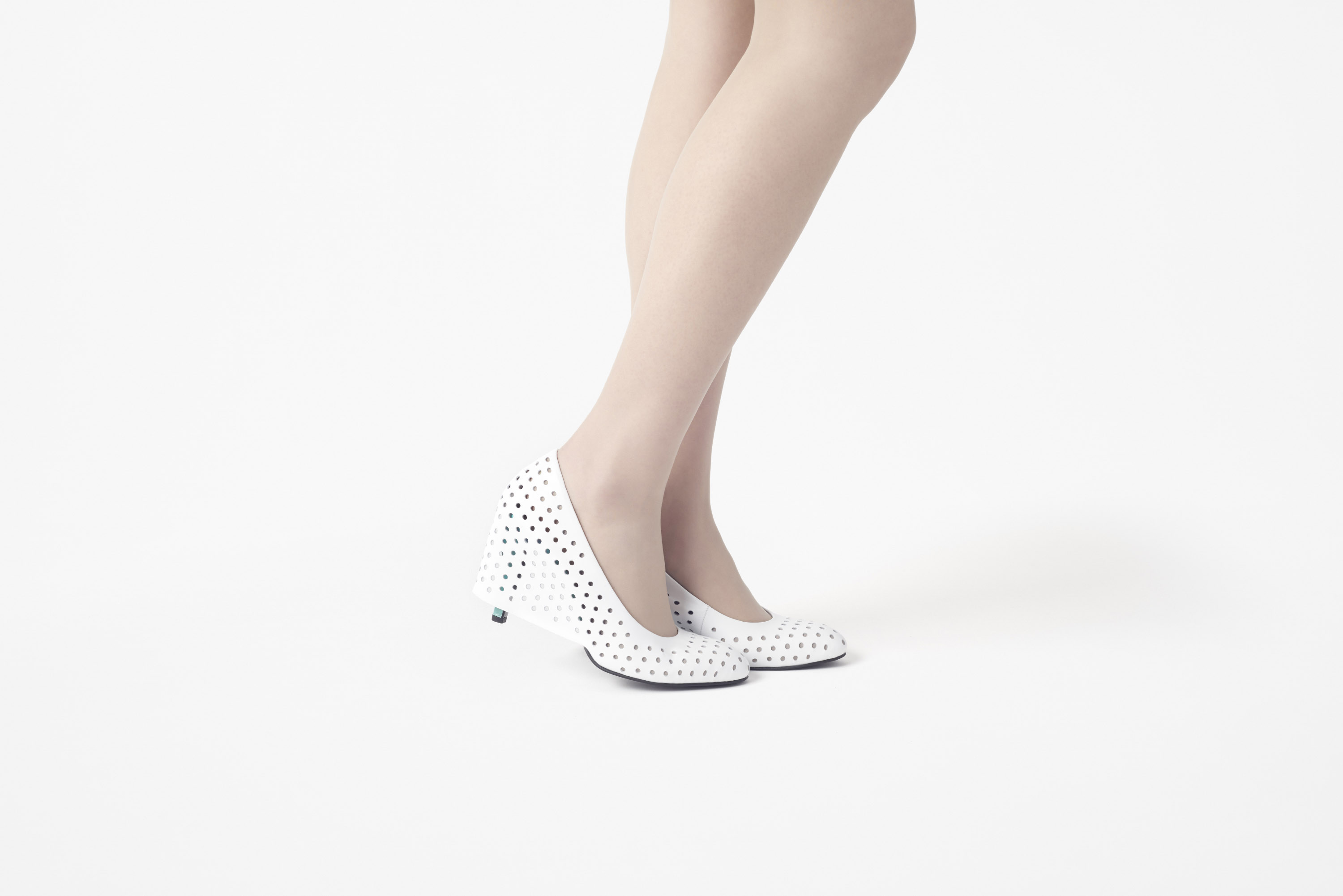 skirt_shoes22_akihiro_yoshida
