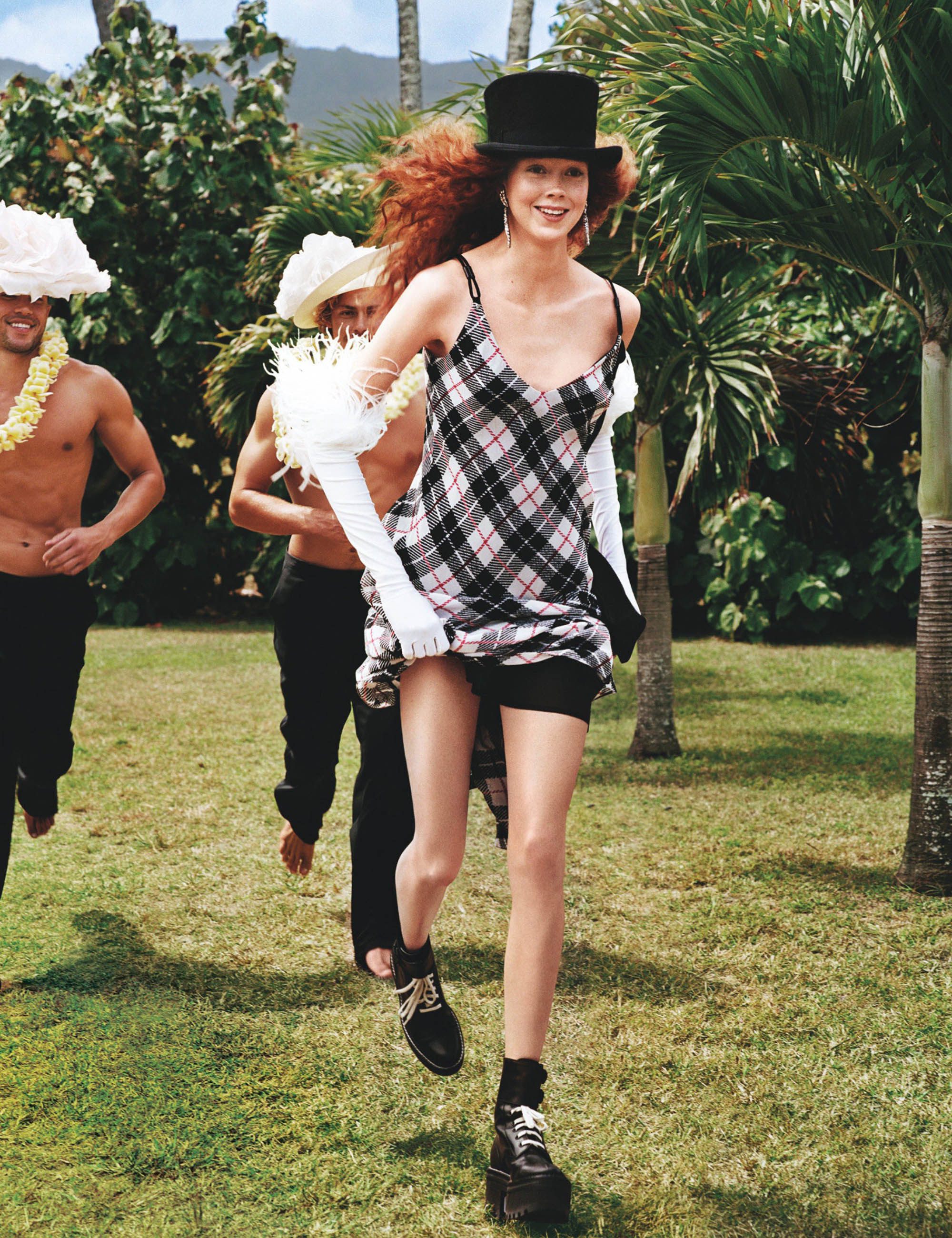 W_Magazine-June_July_2016-Natalie_Westling-by-Alasdair_McLellan-18