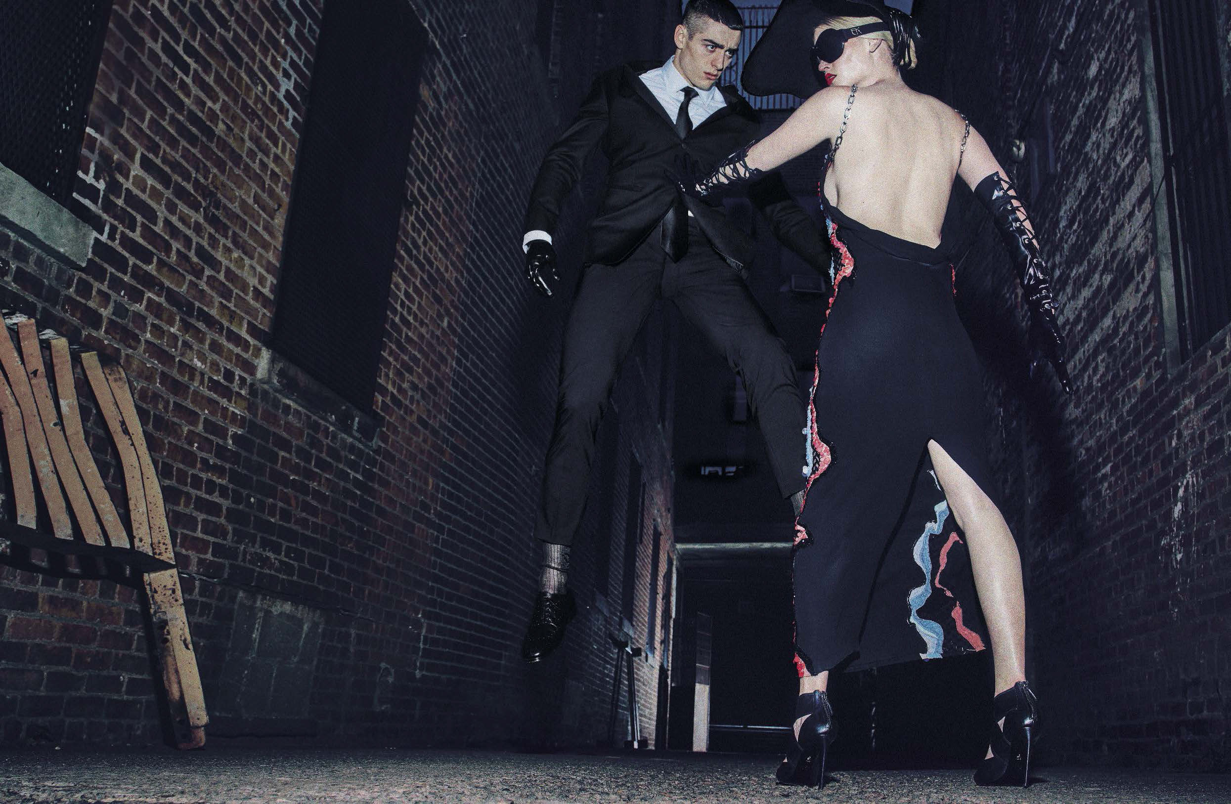 Vogue-Italia-August-2016-Lara-Stone-by-Steven-Klein-yesonfashion-14